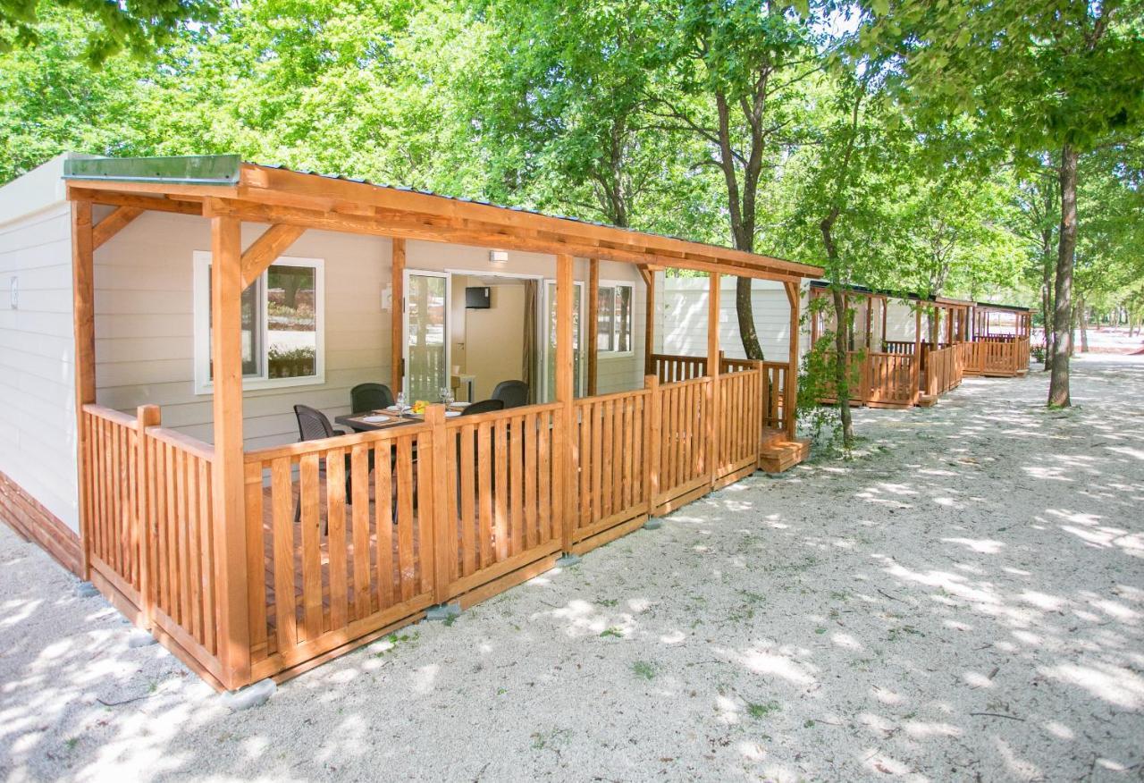 Mobile Homes Premium Magnolia Bijela Uvala Poreč Eksteriør billede